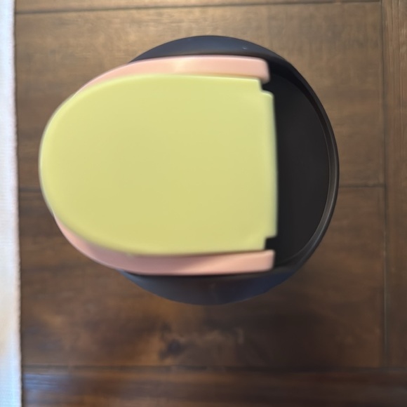 Owala UO Exclusive FreeSip 32 oz Water Bottle in Cat Collage Catwala. New! - Picture 4 of 8